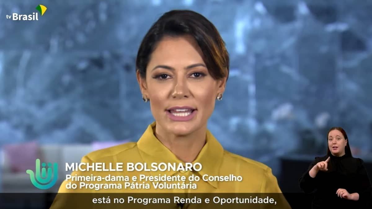TSE nega multa a Bolsonaro por pronunciamento de Michelle no Dia das Mães