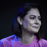 Michelle compara prisão de Bolsonaro à de Collor e questiona acompanhamento médico