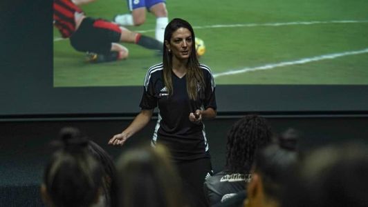 Michelle Rios, psicóloga do Atlético