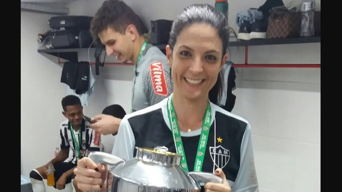 Psicóloga Michelle Rios confirma retorno ao Atlético após 3 anos