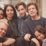Mick Jagger não vai deixar herança para oito filhos; saiba destino da fortuna