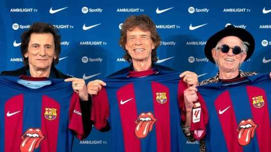 Mick Jagger deve assistir ao clássico entre Barcelona e Real Madrid no estádio
