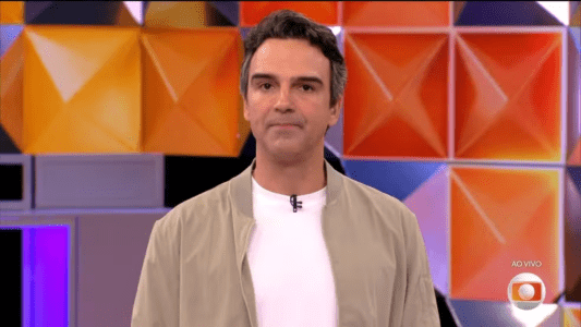 Tadeu Schmidt, apresentador do BBB 26