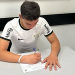 Irmão de Gabriel Moscardo assina contrato com o Corinthians