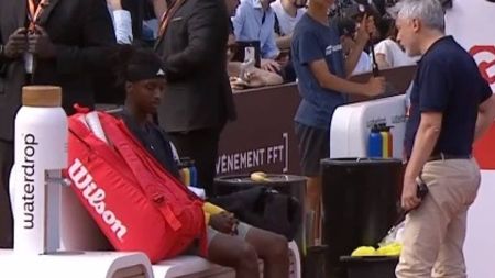 Mikael Ymer foi desqualificado do ATP 250 de Lyon