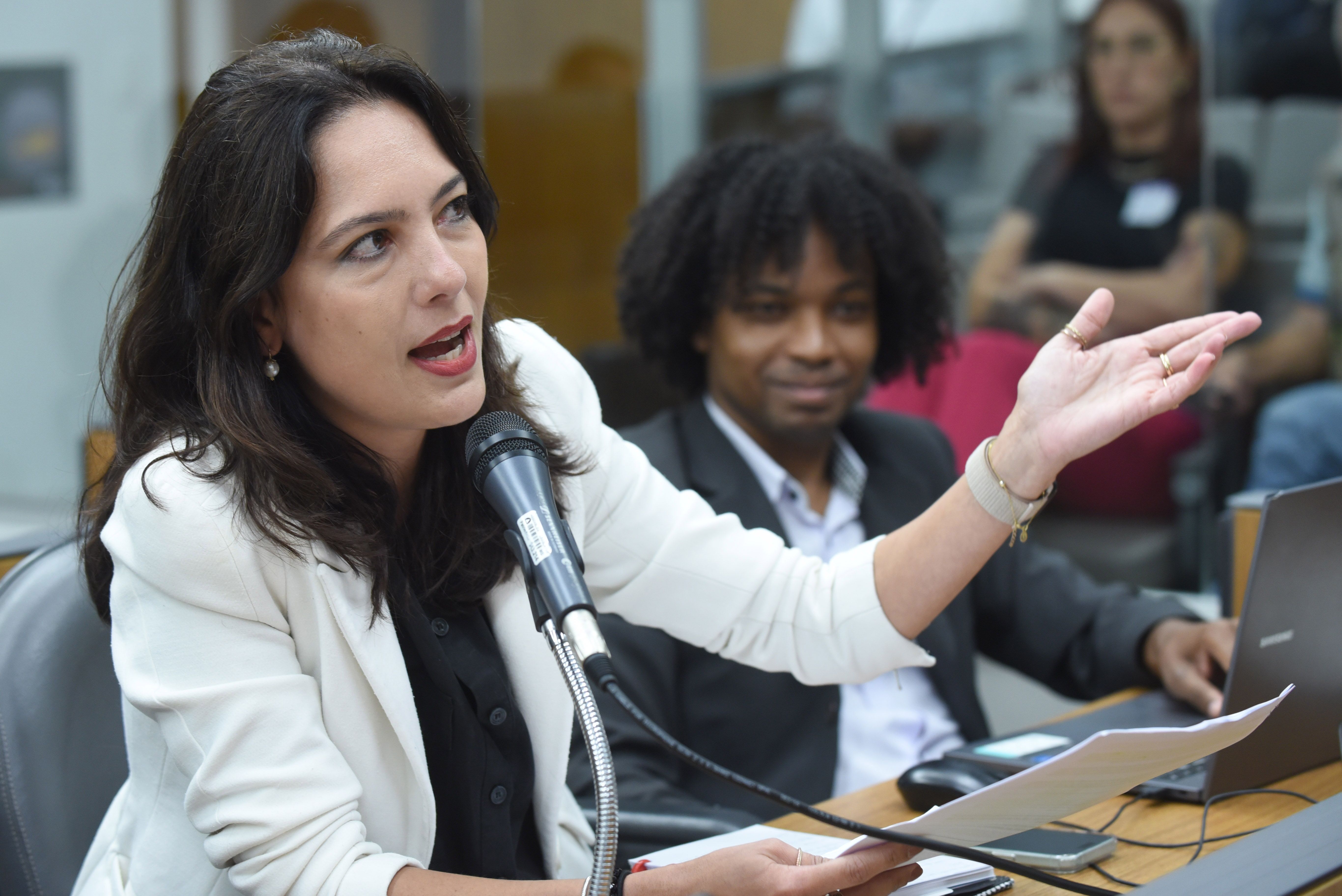 Governo Zema admite possibilidade de mudar regras do ICMS da Educação em Minas