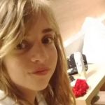 Criança de 12 anos morre em casa fazendo 'desafio do apagão' no TikTok 