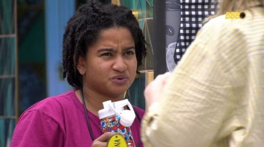 Milena refletiu com Ana Paula Renault