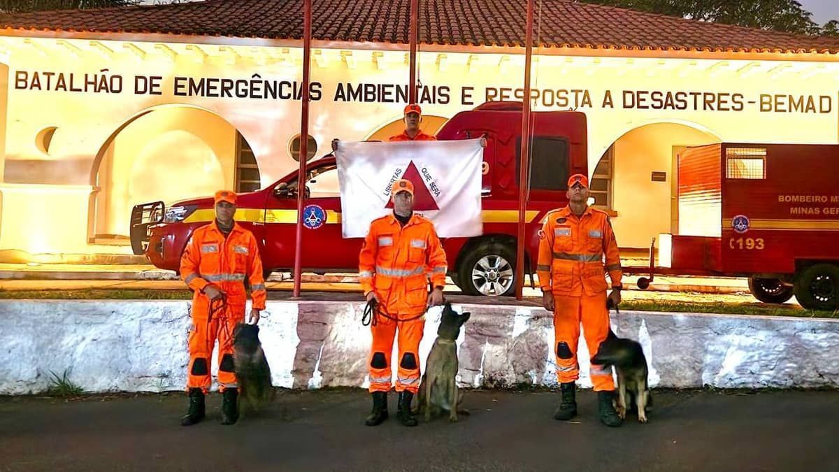 Corpo de Bombeiros de Minas Gerais envia militares para o Rio Grande do Sul