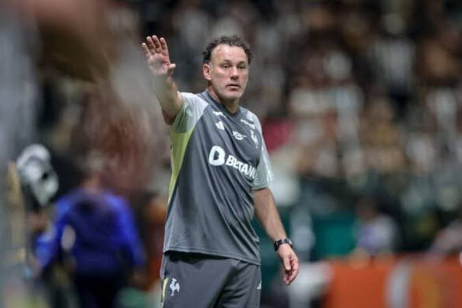 Por questão pessoal, Gabriel Milito rejeita proposta para ser técnico do Fluminense