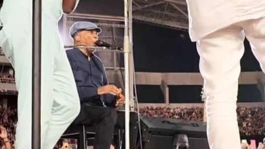 Milton Nascimento foi um dos convidados do último show do Coldplay no Brasil