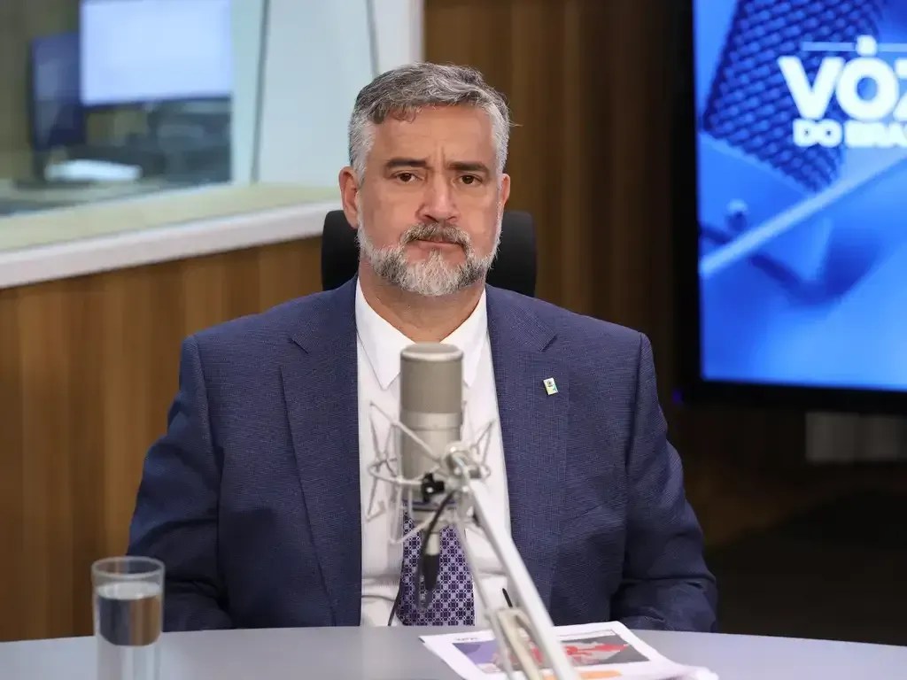 Pimenta: Lula criou ministério extraordinário no RS para ‘apoiar’ Eduardo Leite