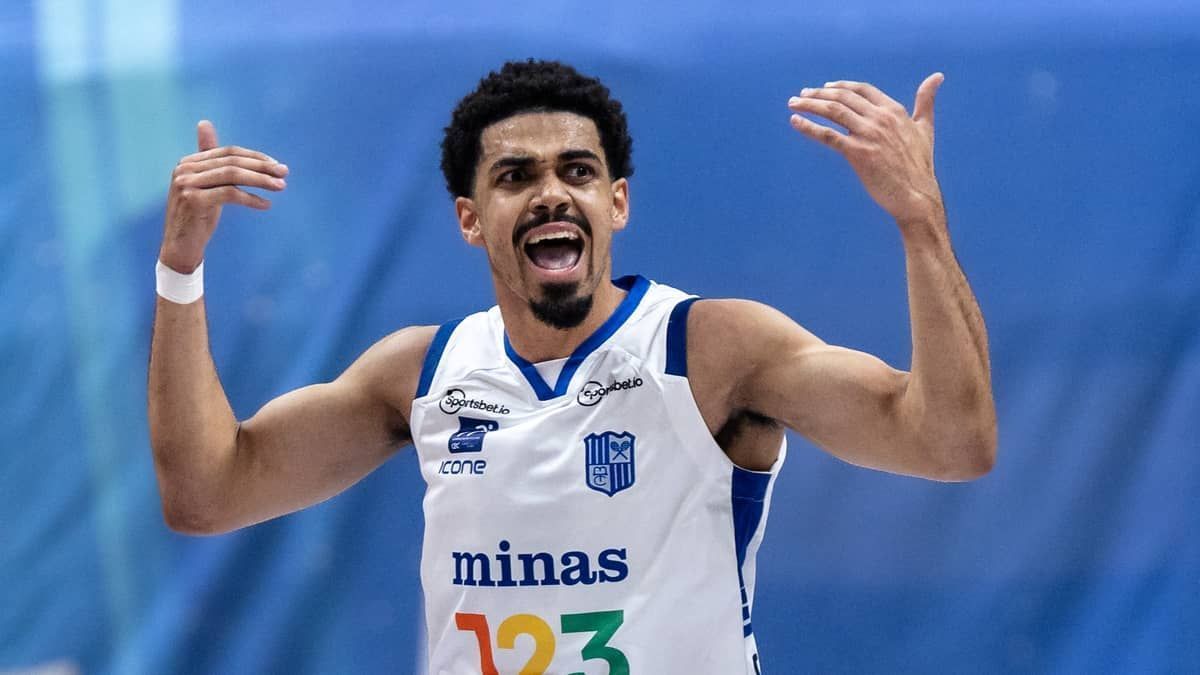 Com fim de jogo emocionante, Minas bate Paulistano no 1° jogo das quartas do NBB