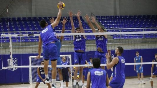 Minas realizou treinamentos durante a semana e estreia em casa na segunda-feira (11)
