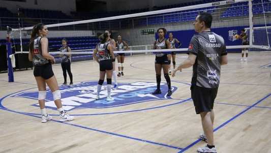 Minas se prepara para final contra o Praia Clube