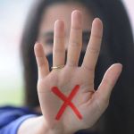 Justiça proferiu quase 400 mil sentenças de violência doméstica e feminicídio no país em 2022