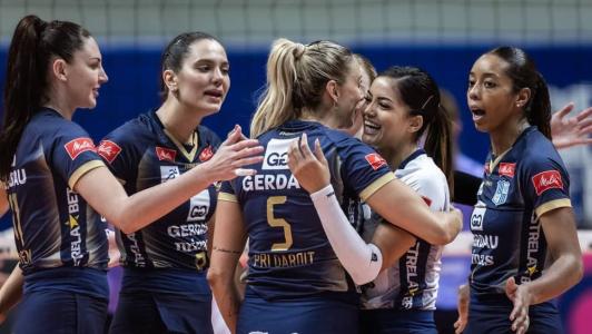 Minas Tênis Clube na Superliga
