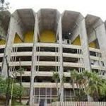 Mais de um ano após concessão, Mineirinho não recebeu nenhuma obra