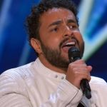 Cantor mineiro conquista lugar na semifinal do America's Got Talent; assista performance
