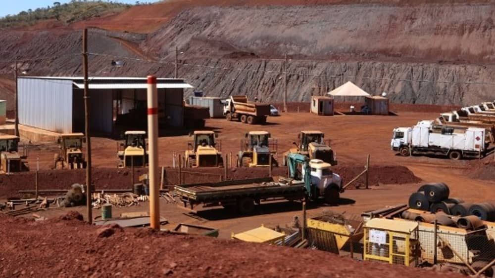 Órgão fiscalizador autoriza empresa a retirar minério estocado na Serra do Curral