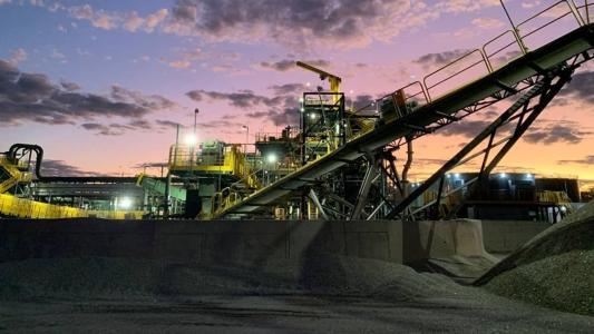 Mineral foi produzido no Vale do Jequitinhonha e se tornou aposta do governo para desenvolvimento da região