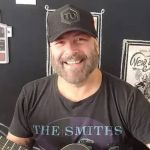 Vaquinha de família de Mingau do Ultraje a Rigor já arrecadou mais de R$ 130 mil