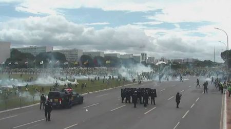 Ministério da Defesa elaborou minuta de GLO no 8 de janeiro, revelam documentos da CPMI.