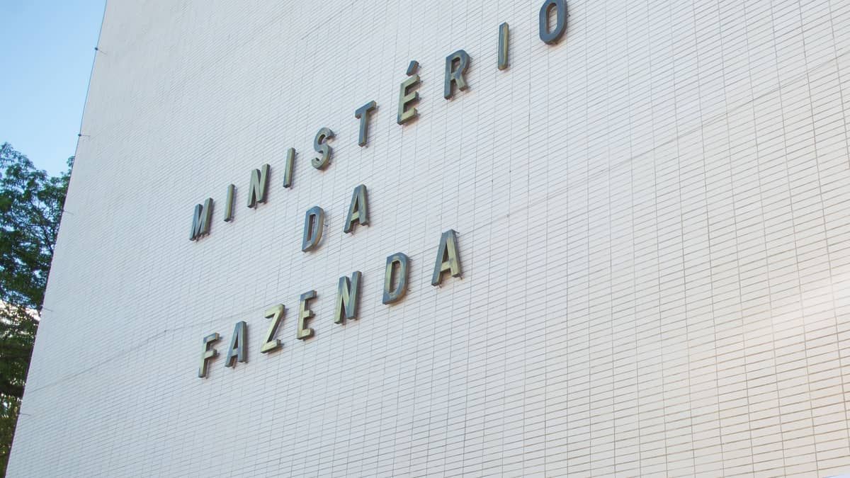 Goiás e Sergipe recebem autorização do governo federal para adesão ao Propag