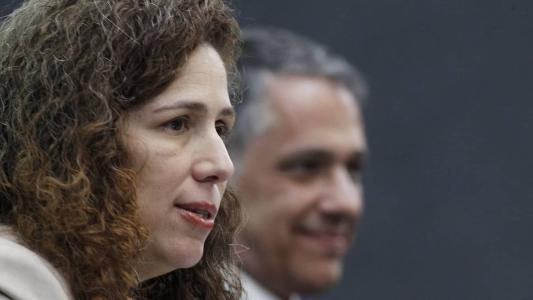 Ministra anunciou abertura de novas vagas para concursos públicos nesta terça-feira (18)
