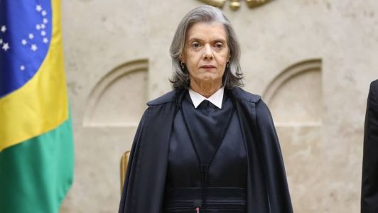 Ministra Cármen Lúcia em sessão no Supremo