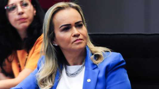 Ministra Daniela Carneiro pediu a desfiliação do União Brasil e acirrou a crise interna no partido