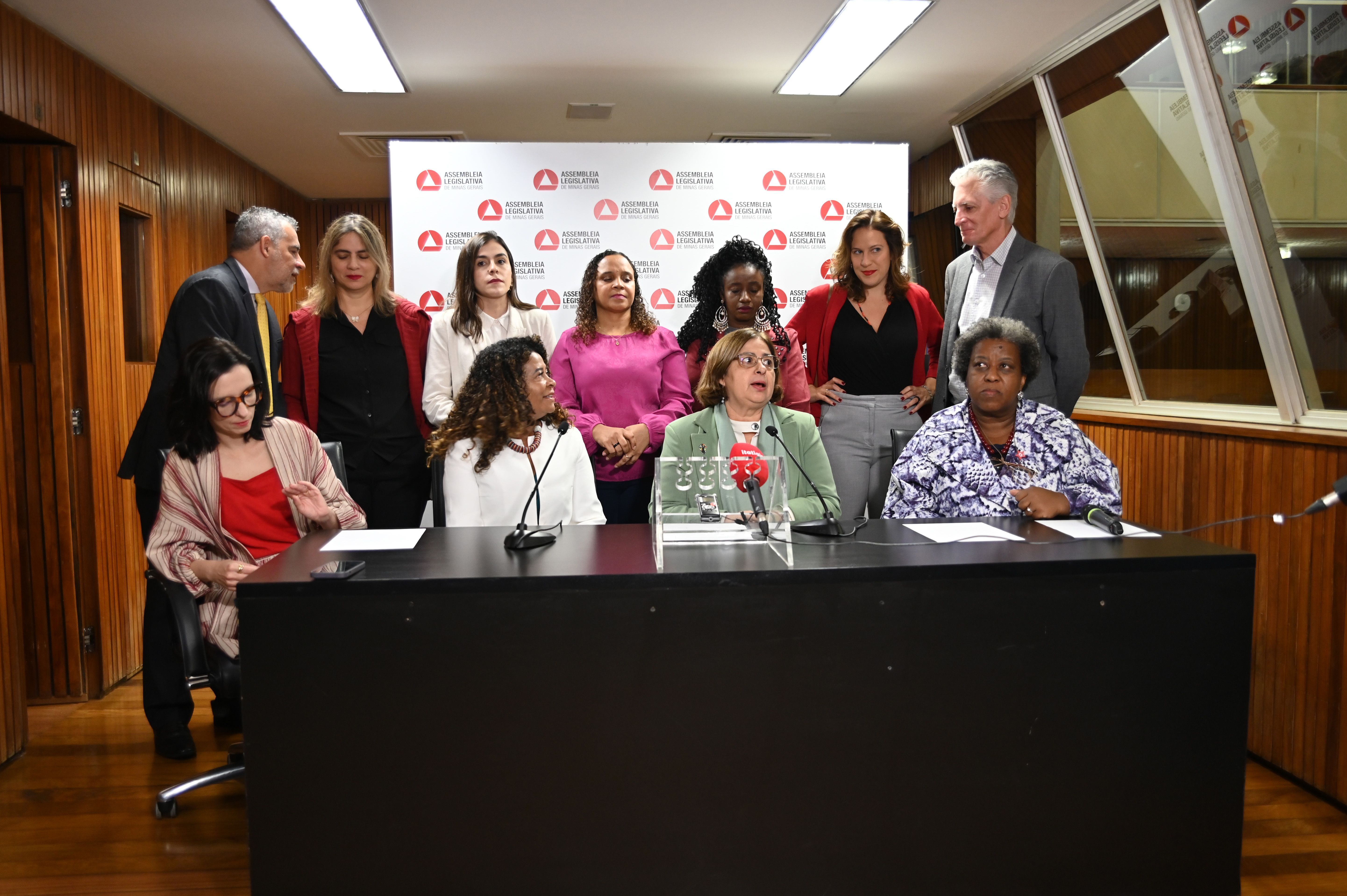 Com desistência de deputadas na eleição de BH, ministra das Mulheres defende maior engajamento da sociedade
