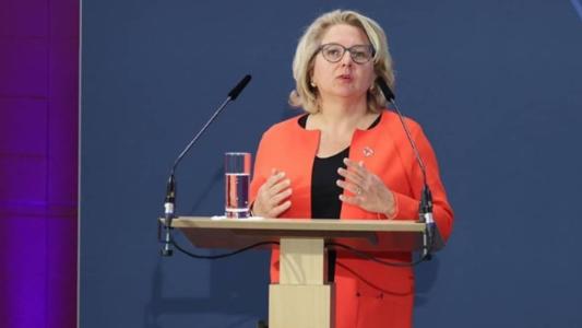 Ministra Svenja Schulze está no Brasil e deve se reunir com as ministras Sonia Guajajara e Marina Silva