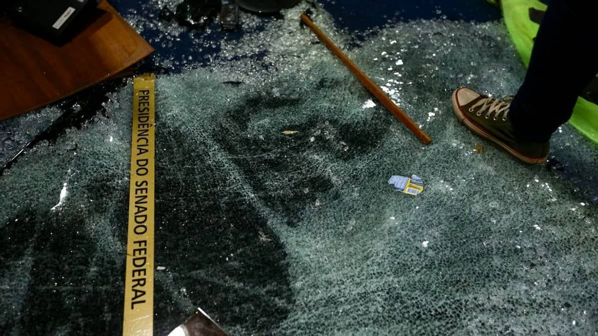 Ministro Alexandre de Moraes responde pedido de Flávio Dino e libera envio de imagens do 8/1 à CPMI