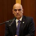 Ministro Alexandre de Moraes afasta governador do Distrito Federal, Ibaneis Rocha, por 90 dias