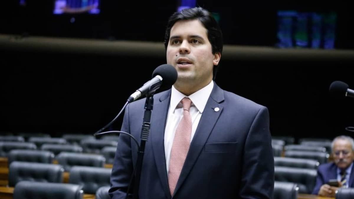 Fufuca nega elo com Bolsonaro, se diz 'aliado leal' de Lula e afirma que Esporte está de 'braços abertos' para Ana Moser