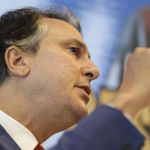 Enem: 4 das 60 redações nota 1000 são da escola pública; ministro não cita ações para diminuir discrepância