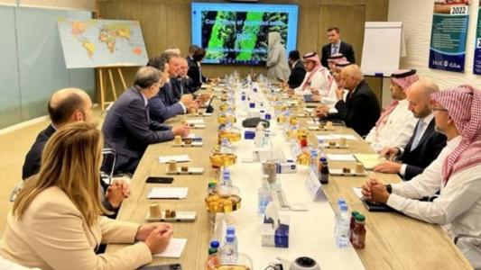 Ministro Carlos Fávaro se reúne com executivos da Companhia Saudita de Investimento Agrícola e Pecuário (Salic)