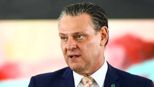 Ministro da Agricultura, Carlos Fávaro, ressaltou que as questões do Enem são elaboradas por 'professores renomados' e disse que erraria a resposta