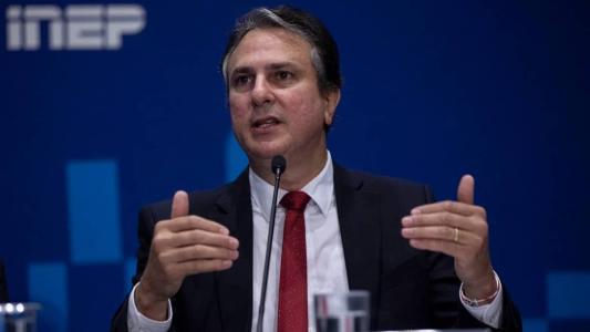 Ministro da Educação Camilo Santana (PT) detalhou o que prevê o PAC para a Educação; programa ainda será lançado