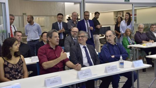 Ministro da Fazenda, Fernando Haddad (PT), esteve na USP neste sábado (23)