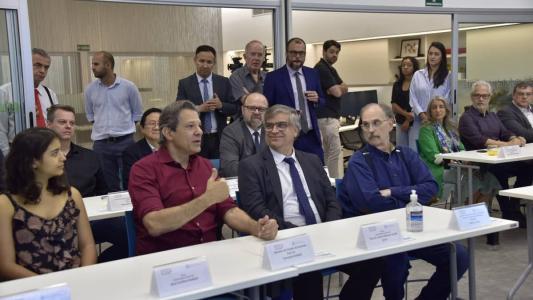 Ministro da Fazenda, Fernando Haddad (PT), esteve na USP neste sábado (23)