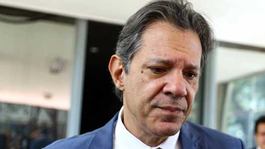 Ministro da Fazenda, Fernando Haddad, afirmou que arcabouço fiscal exigirá redução nos juros