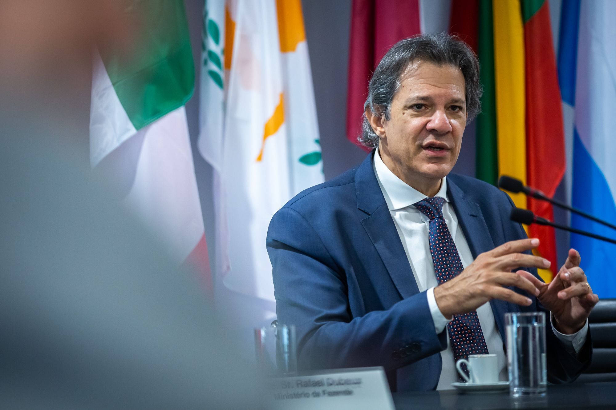 Haddad confirma aumento de R$ 90 no salário-mínimo e meta de déficit zero para 2025