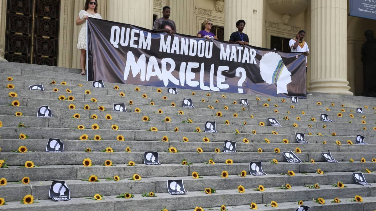 Flávio Dino determina abertura de inquérito na PF para investigar assassinato de Marielle Franco