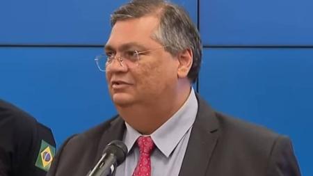 Ministro da Justiça Flávio Dino informou que 1.261 autos de prisão foram lavrados pela PF