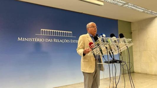 Ministro das Relações Exteriores Mauro Vieira descarta interferência de Bolsonaro na repatriação de brasileiros em Gaza