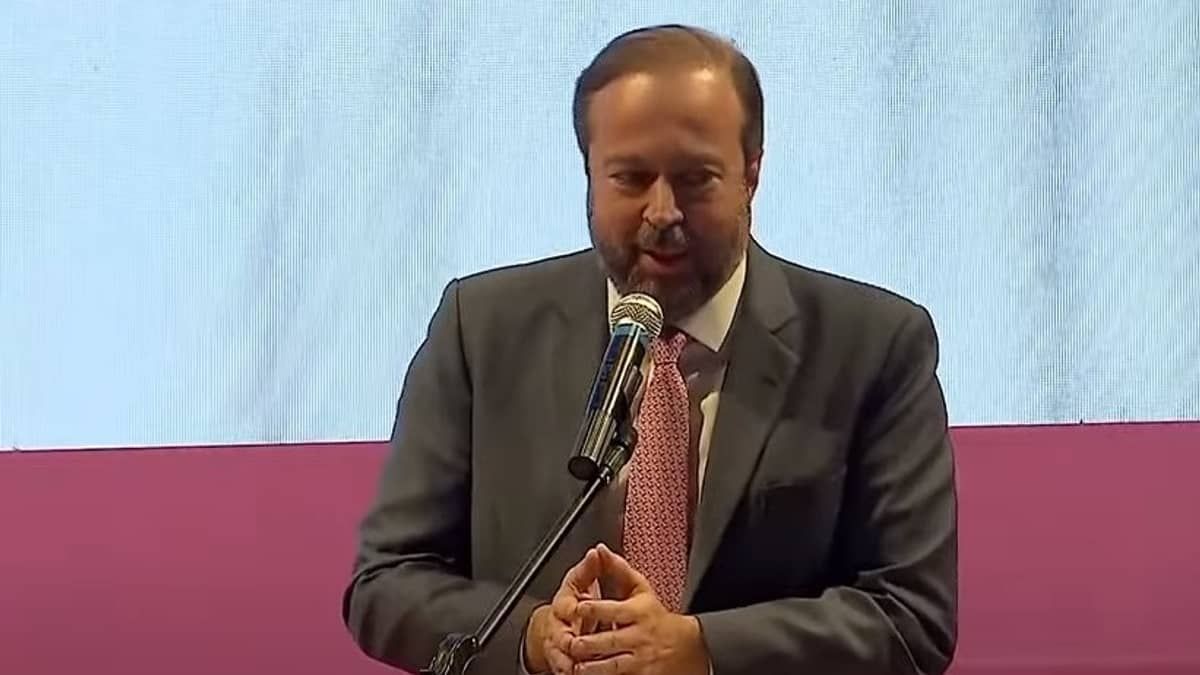 Silveira alfineta Zema no lançamento do PAC: 'Como mineiro, quero deixar minha reverência ao povo nordestino'