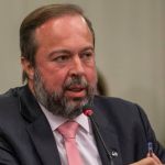 'Primeiro temos que preservar vidas', diz Silveira sobre riscos na mina da Braskem