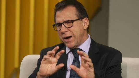Ministro do Trabalho, Luiz Marinho, afirmou que novo valor deve ser implementado no dia 1º de maio